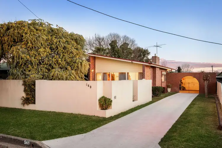 549 Kalimna Crescent, Lavington NSW 2641