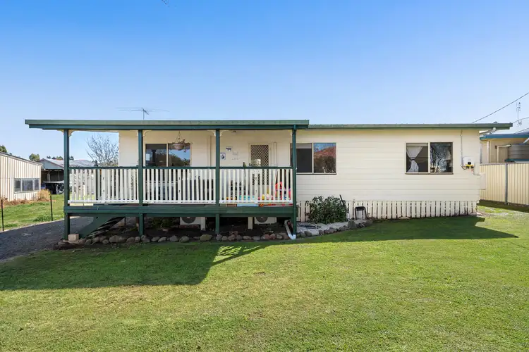 19 Hill Street, Nobby QLD 4360