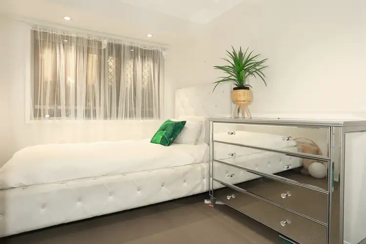 Fifth view of Homely semi-detached listing, 1/3 Metro Crescent, Oxenford QLD 4210