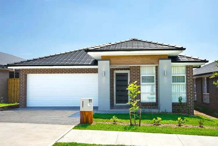11 Ducros Street, Oran Park NSW 2570