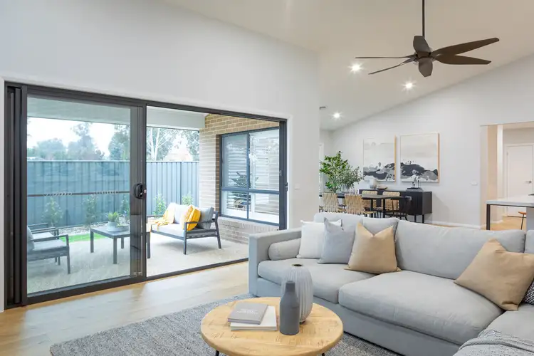 4 Woolshed Drive, Thurgoona NSW 2640