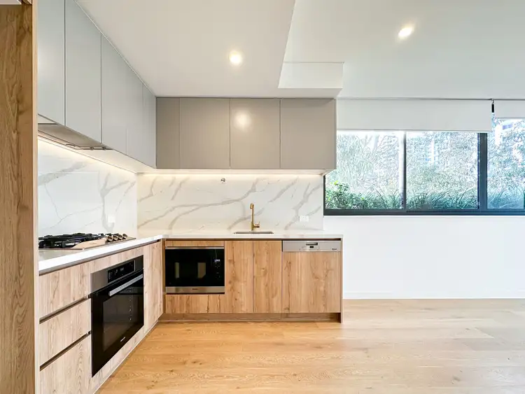 2 Oliver Road