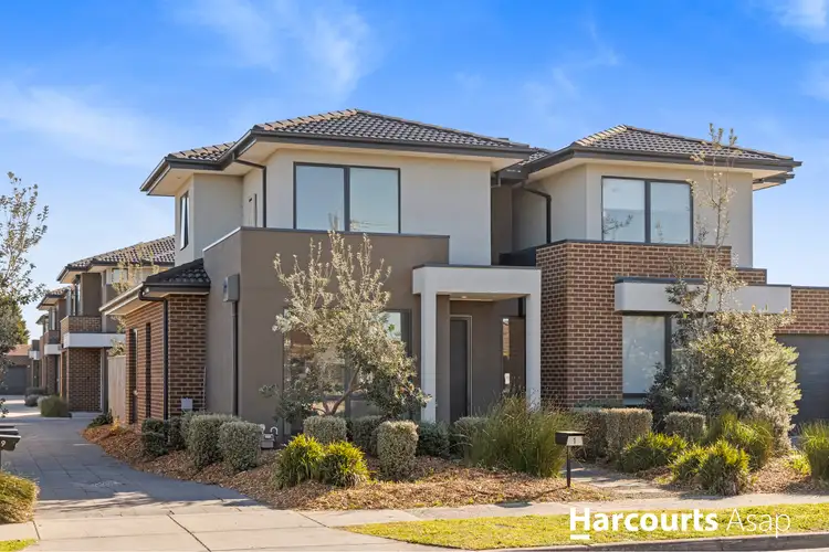 Second view of Homely house listing, 1/39 Broadway, Bonbeach VIC 3196