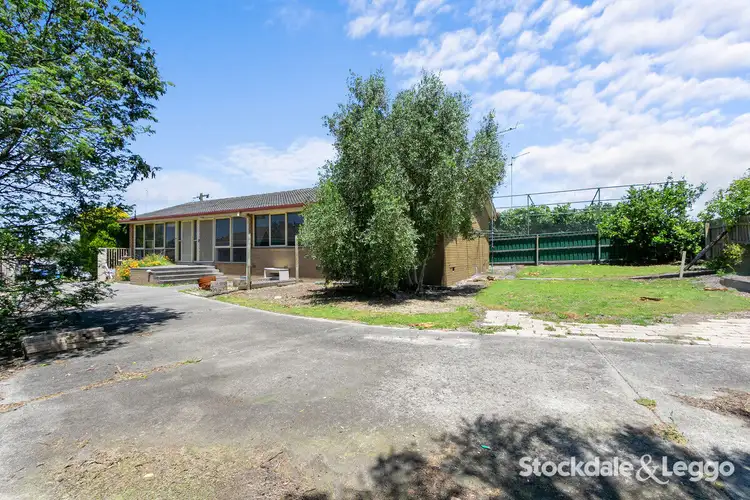 13 Wicks Crescent, Morwell VIC 3840
