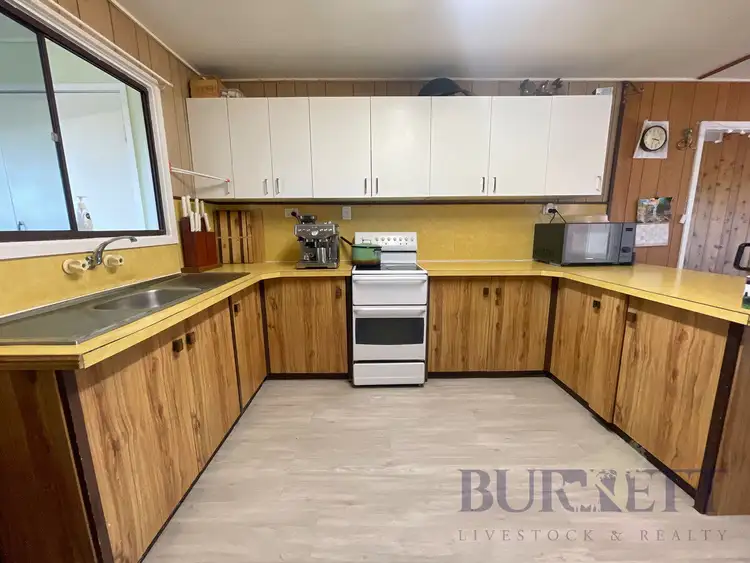 Fifth view of Homely house listing, 8 Gloucester Street, Biggenden QLD 4621