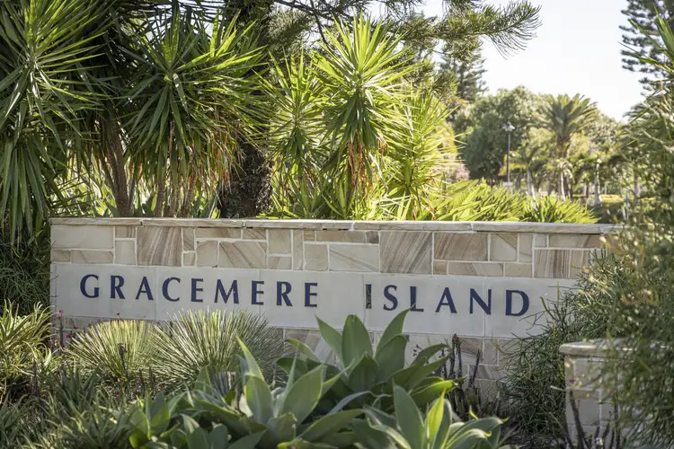 Third view of Homely house listing, 2572 Cressbrook  Drive, Hope Island QLD 4212