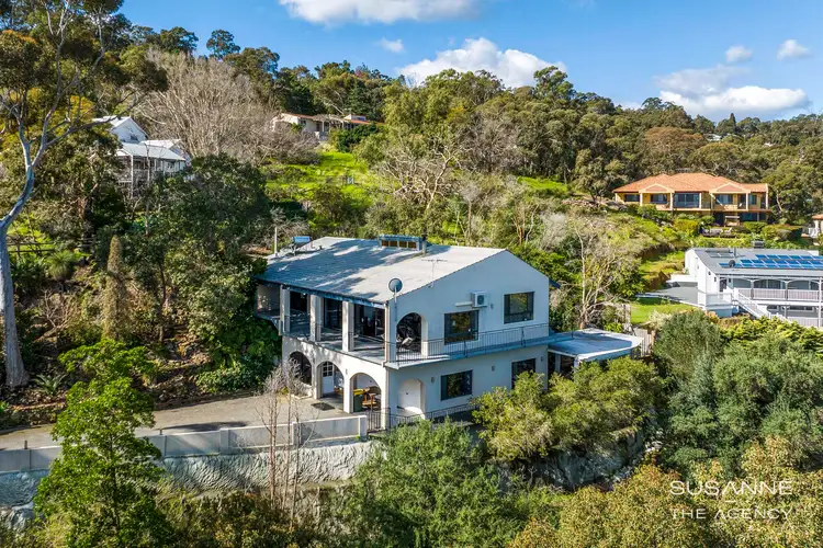2 The Corkscrew, Gooseberry Hill WA 6076