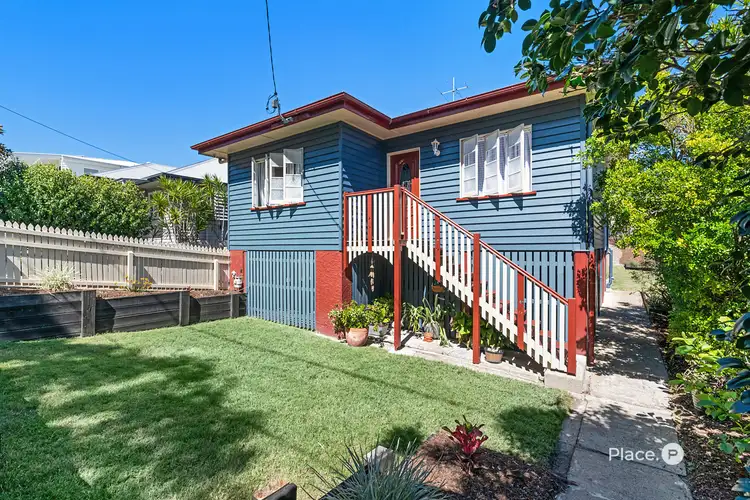 21 Lewis Street, Camp Hill QLD 4152