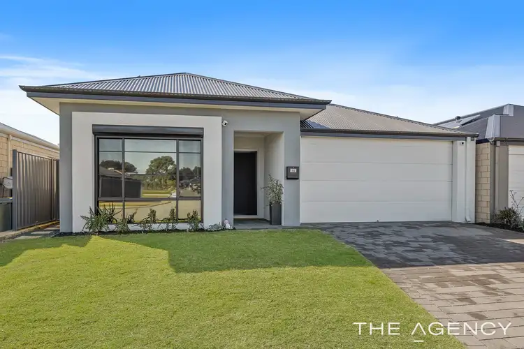16 Formby Road, Meadow Springs WA 6210