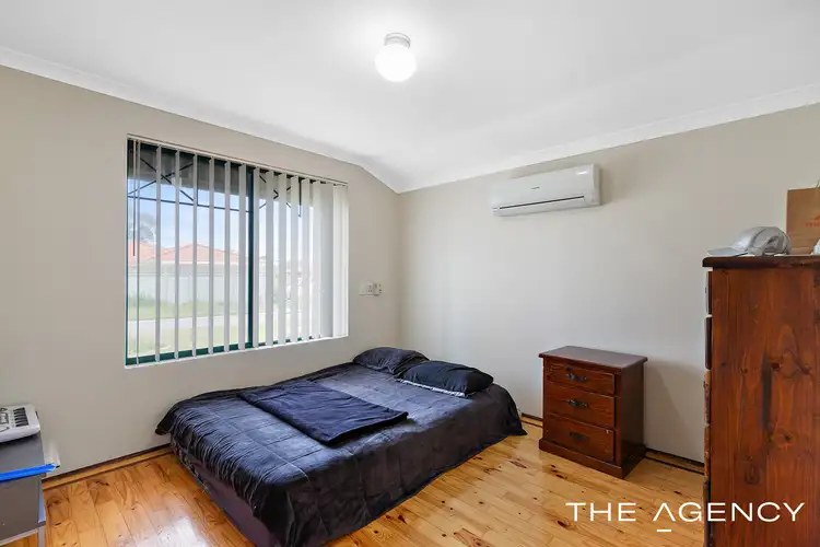 Fifth view of Homely house listing, 5 Bree Close, Atwell WA 6164