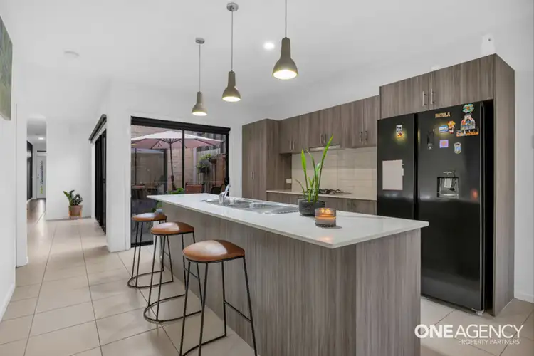 Second view of Homely house listing, 2/3 Santander Crescent, Point Cook VIC 3030