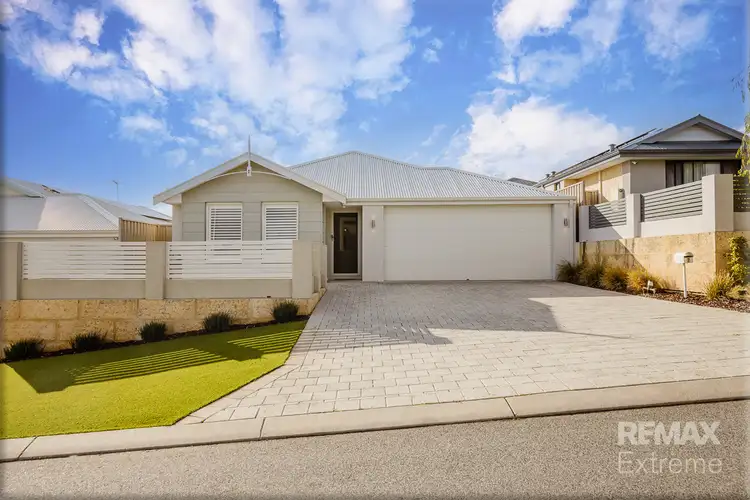 7 Rondo Way, Yanchep WA 6035