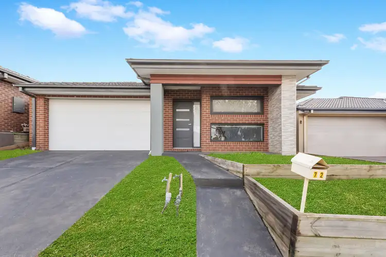 72 Belmont Crescent, Pakenham VIC 3810