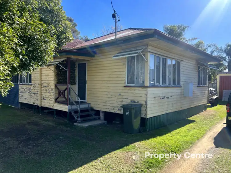 17 Rochedale Street, Dalby QLD 4405