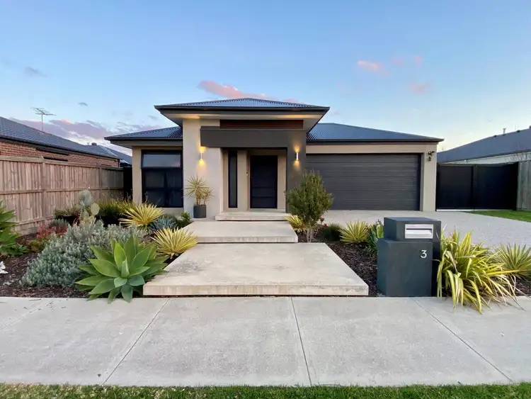 3 Roald Street, Officer VIC 3809