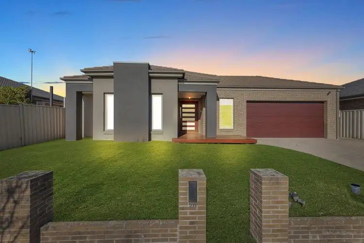 28 Ashford Drive