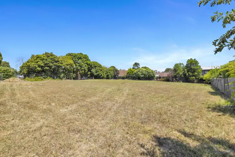 7 Church Street, Bayswater VIC 3153