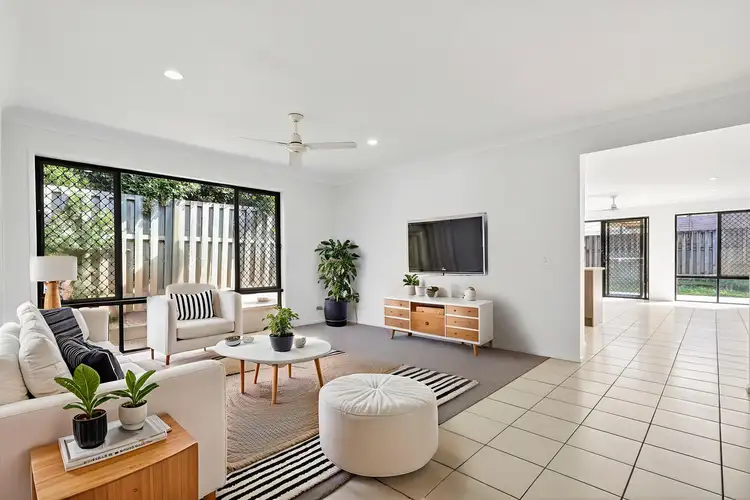 Second view of Homely house listing, 4 Waratah Court, Kallangur QLD 4503