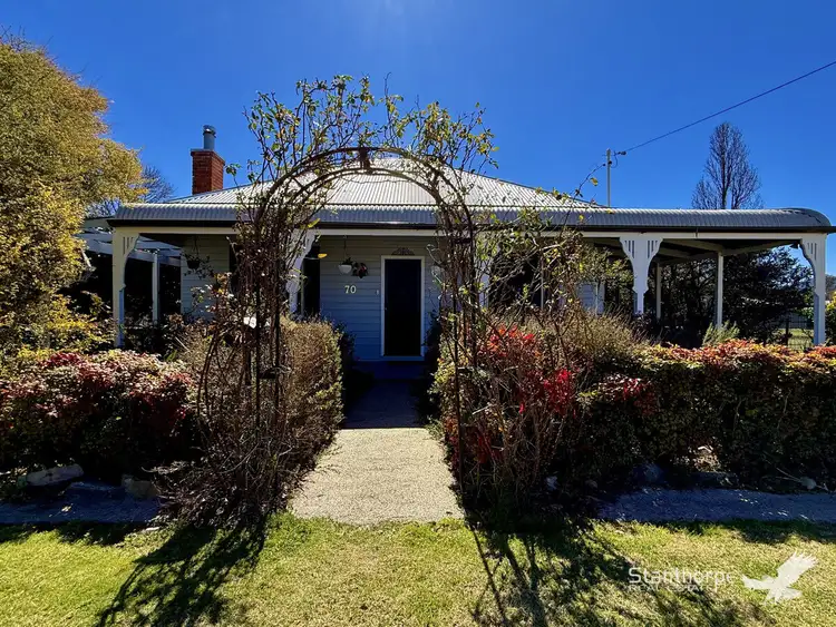 70 Margetts Street, Wallangarra QLD 4383