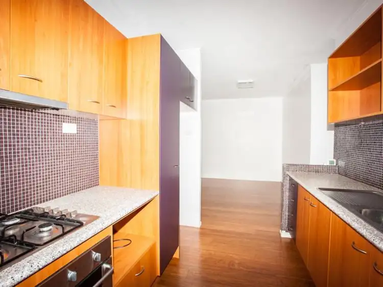 Fifth view of Homely house listing, 32 Hove Street, Highgate Hill QLD 4101