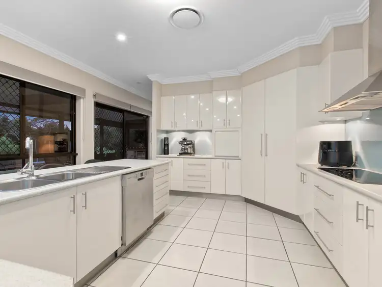 Fifth view of Homely house listing, 15 Kyle Close, Placid Hills QLD 4343