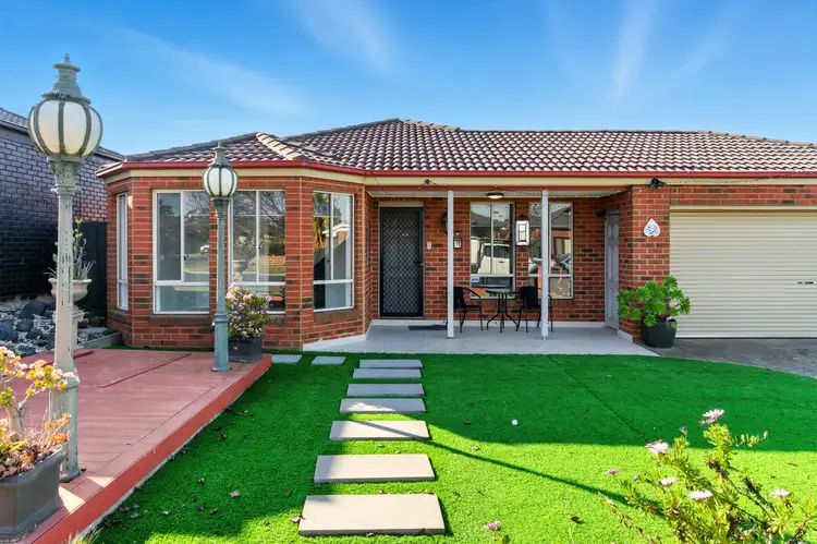 11 Lady penrhyn Drive, Wyndham Vale VIC 3024