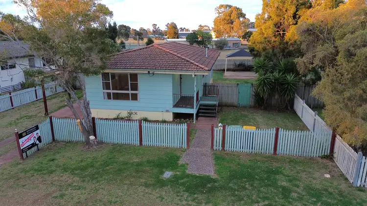 13 Milligan Street, Oakey QLD 4401