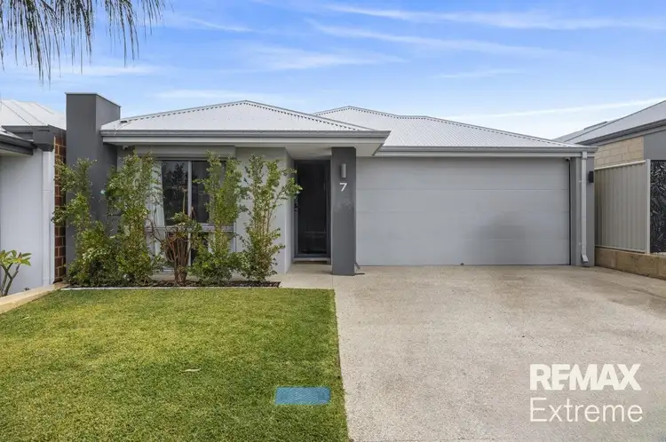 7 Sawtell Street, Alkimos WA 6038
