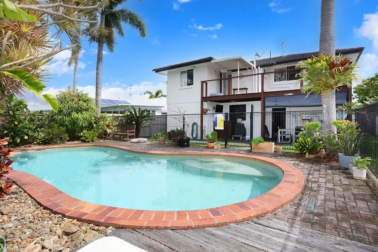 73 Jacaranda Avenue, Hollywell QLD 4216