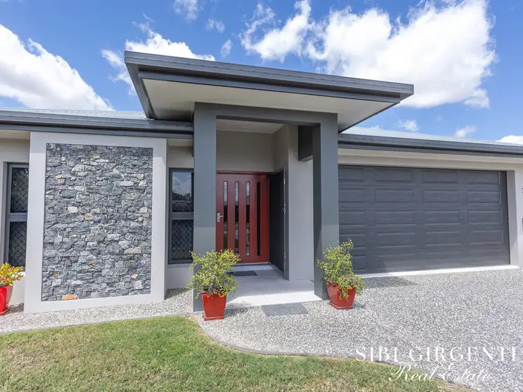 20 Dandaloo Close, Mareeba QLD 4880
