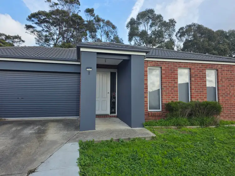 Main view of Homely townhouse listing, 2 Eldridge Court, Sebastopol VIC 3356