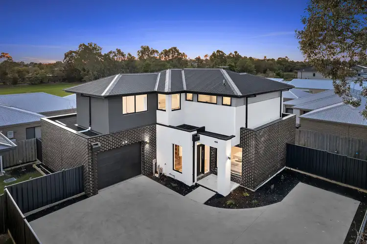 4 Rivalira Place, Berwick VIC 3806