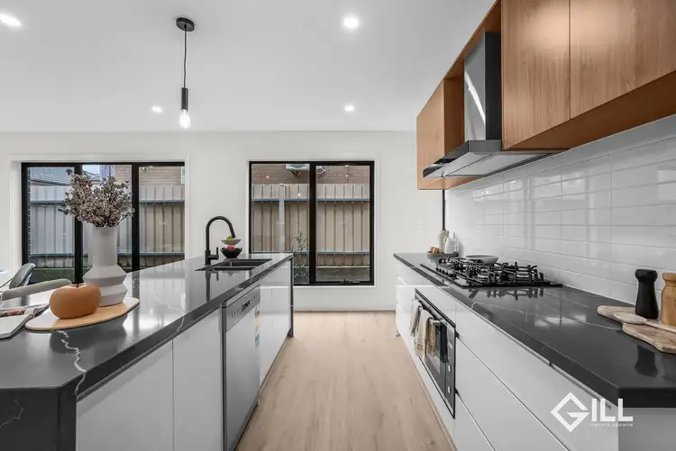 Fourth view of Homely townhouse listing, 4 Rivalira Place, Berwick VIC 3806