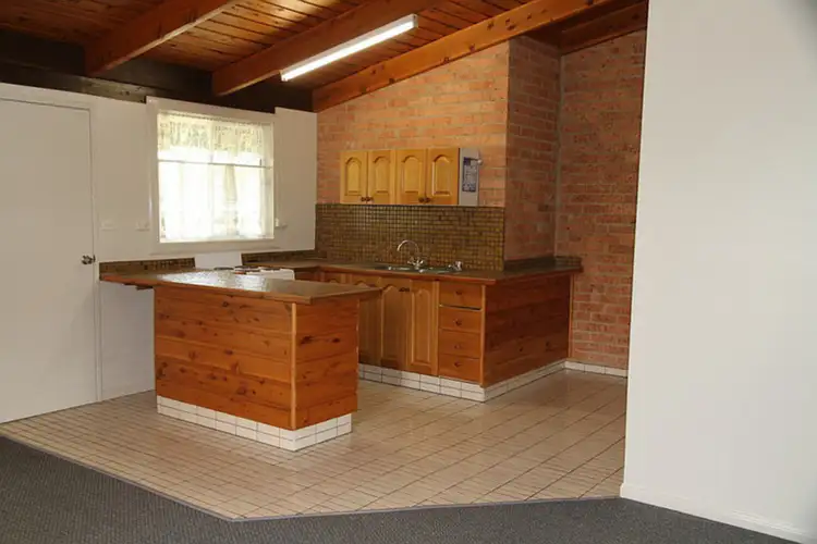 Main view of Homely unit listing, 4/8 Clarke Street, Narrabri NSW 2390