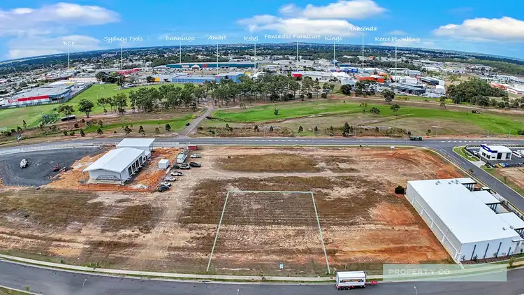 11 Aviation Crescent, Kensington QLD 4670