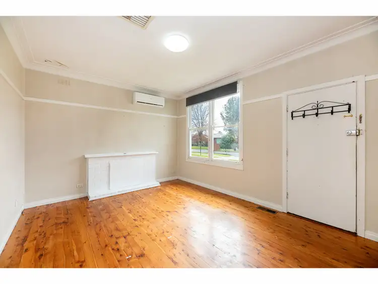 Second view of Homely house listing, 331 Curlew Crescent, North Albury NSW 2640