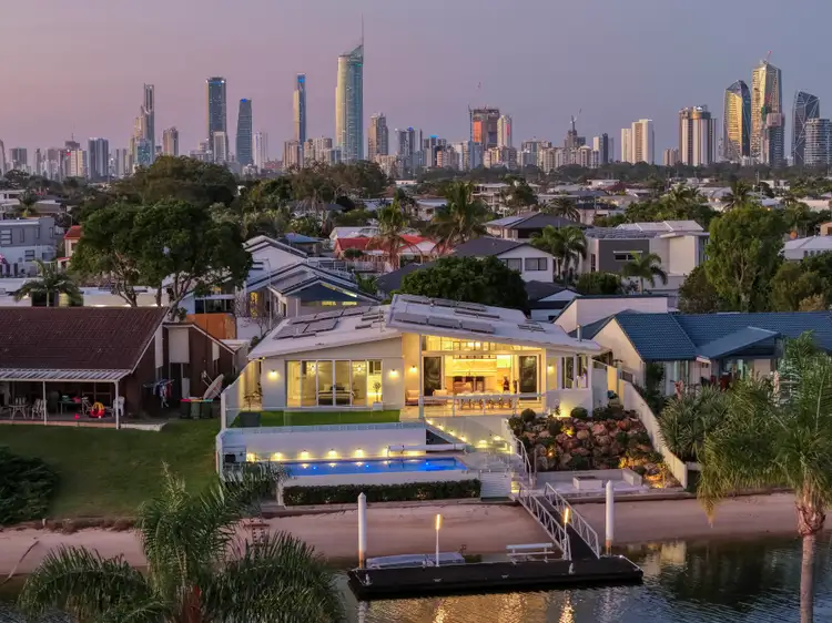 14 Alma Street, Broadbeach Waters QLD 4218