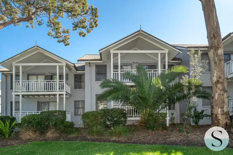 425 Currawong Circuit