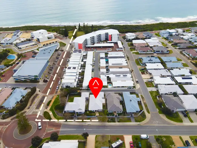 302 Peelwood Parade, Halls Head WA 6210