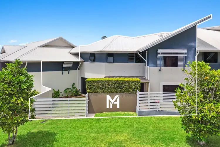 2/6 Winton Terrace, Varsity Lakes QLD 4227