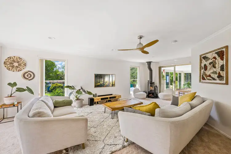 2 McGregor Court, Mooloolah Valley QLD 4553
