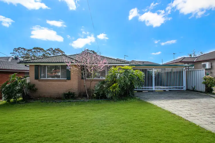 95 Oliveri Crescent, Green Valley NSW 2168