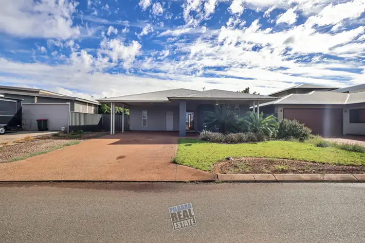 24 Prancing Avenue, Baynton WA 6714