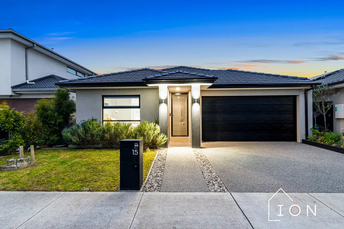 Main view of Homely house listing, 15 Authentic Avenue, Cranbourne South VIC 3977