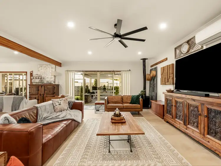 Third view of Homely house listing, 7 Yarra Close, Westlake QLD 4074