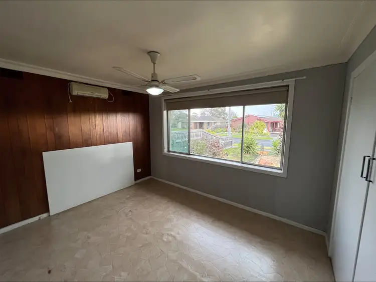 Fifth view of Homely house listing, 10 Riggall Road, Traralgon VIC 3844