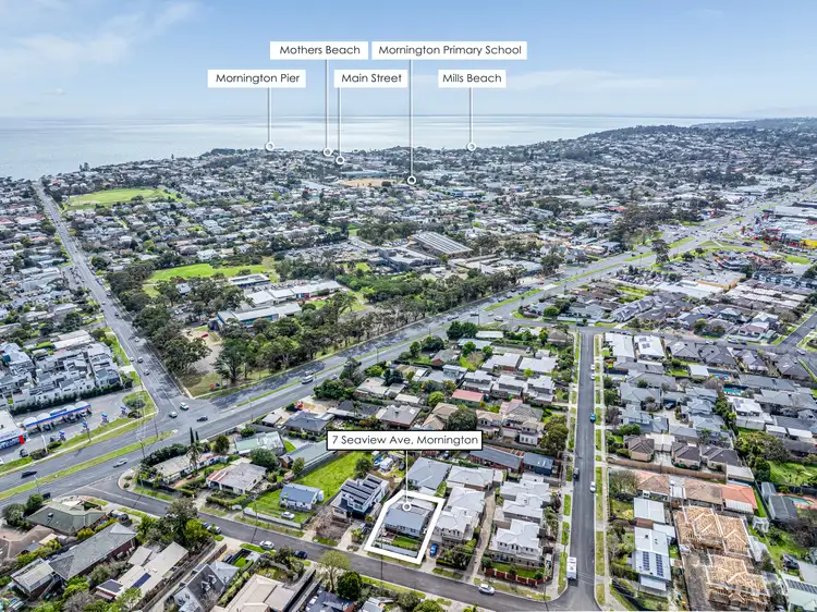 7a Seaview Avenue, Mornington VIC 3931