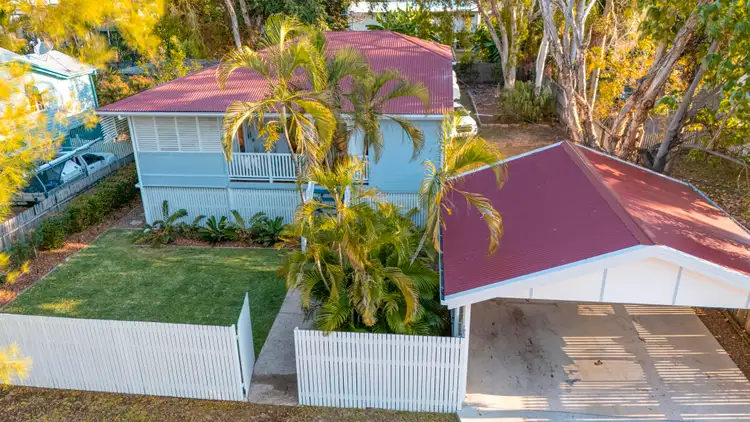 10 Ahearne Street, Hermit Park QLD 4812