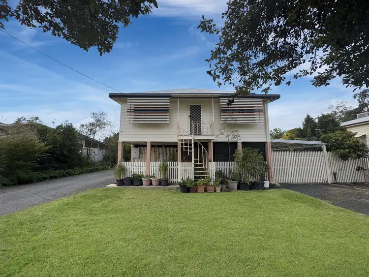 23 Scarlet Street, Dalby QLD 4405