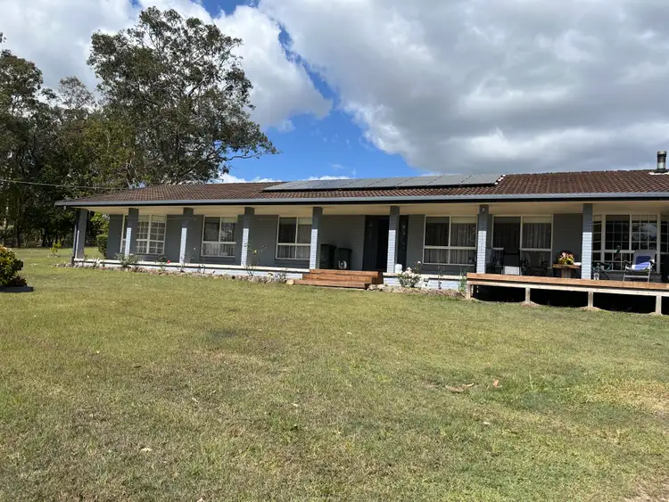 7 Honeyeater Place